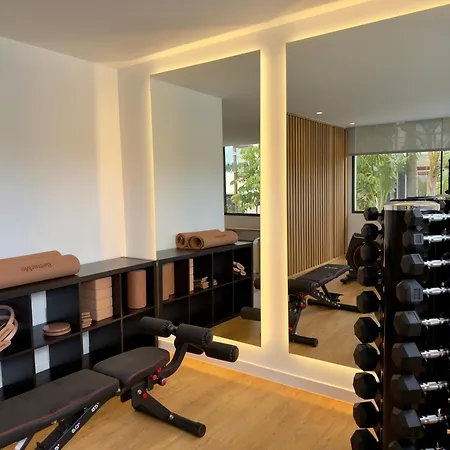 Exclusiva Con Piscina Privada Climatizada Villa *